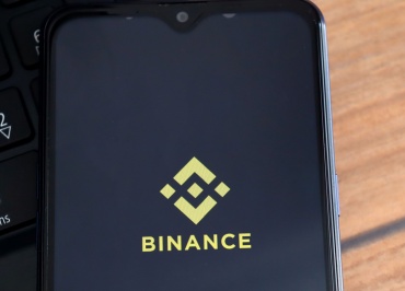 Binance Delists 2 Coin Pairs!