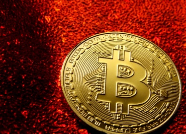 Bitcoin Contrarian Investor Peter Schiff Spoke: Price Drop will Accelerate!