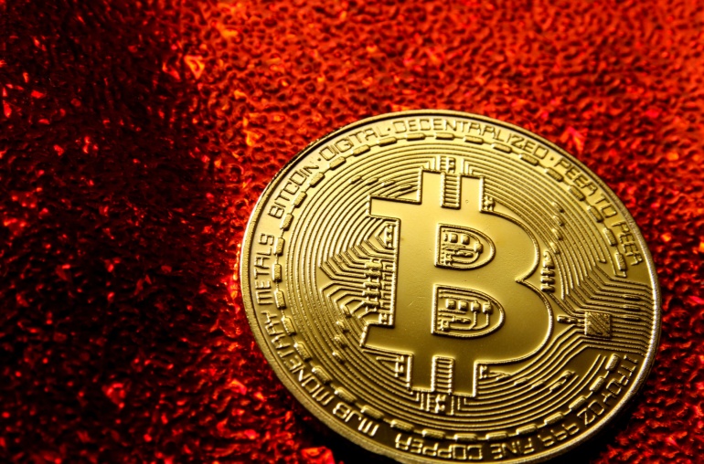 Bitcoin Opponent Investor Peter Schiff Spoke: Price Decline Will Accelerate!